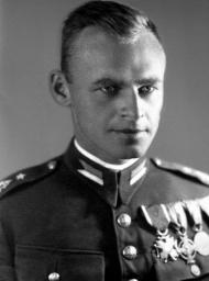 (szerokość: 190 / wysokość: 256)